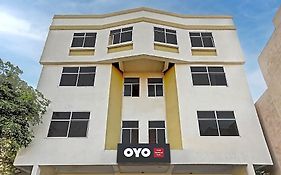 Hotel O Vaishnavi Park